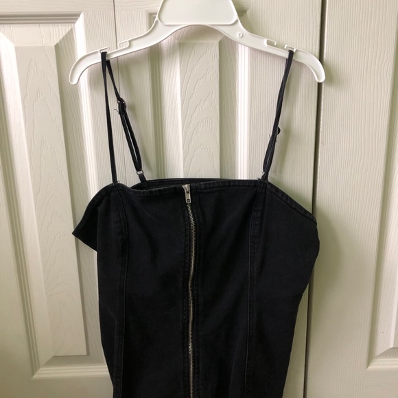 Black Denim Zipup Dress - Picture 7 of 9